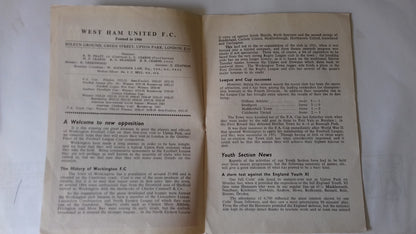 West Ham Uts v Workington Football League Cup 5th Round Monday 16th December 1963 @ Upton Park