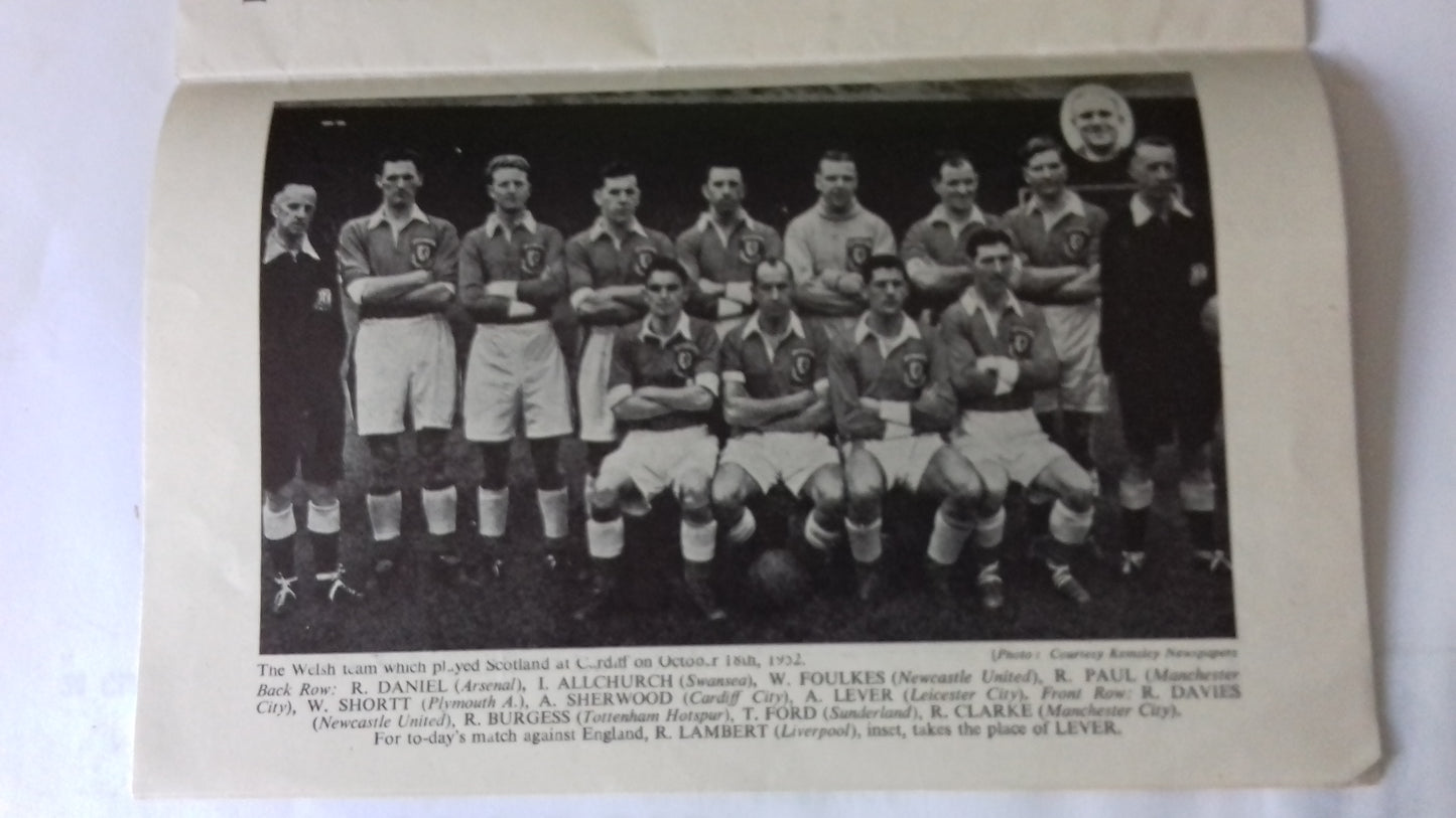 England v Wales Programme International Wednesday November 12 1952 @ Wembley Stadium