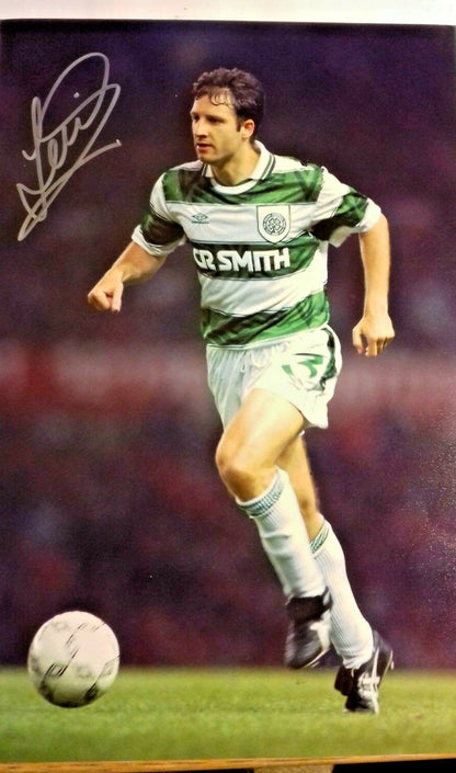 Lee Martin 12"x 8" Authentic Sporting Legends Signed Photograph.